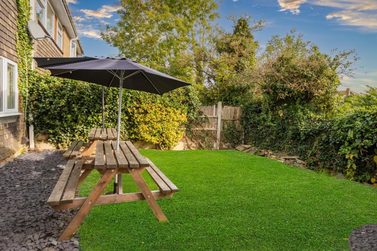 Perfect For Contractors - Canterbury - Free Parking - Ultra Wifi Extérieur photo